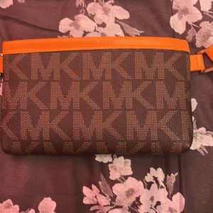 Michael Kors Fanny Pack Brown